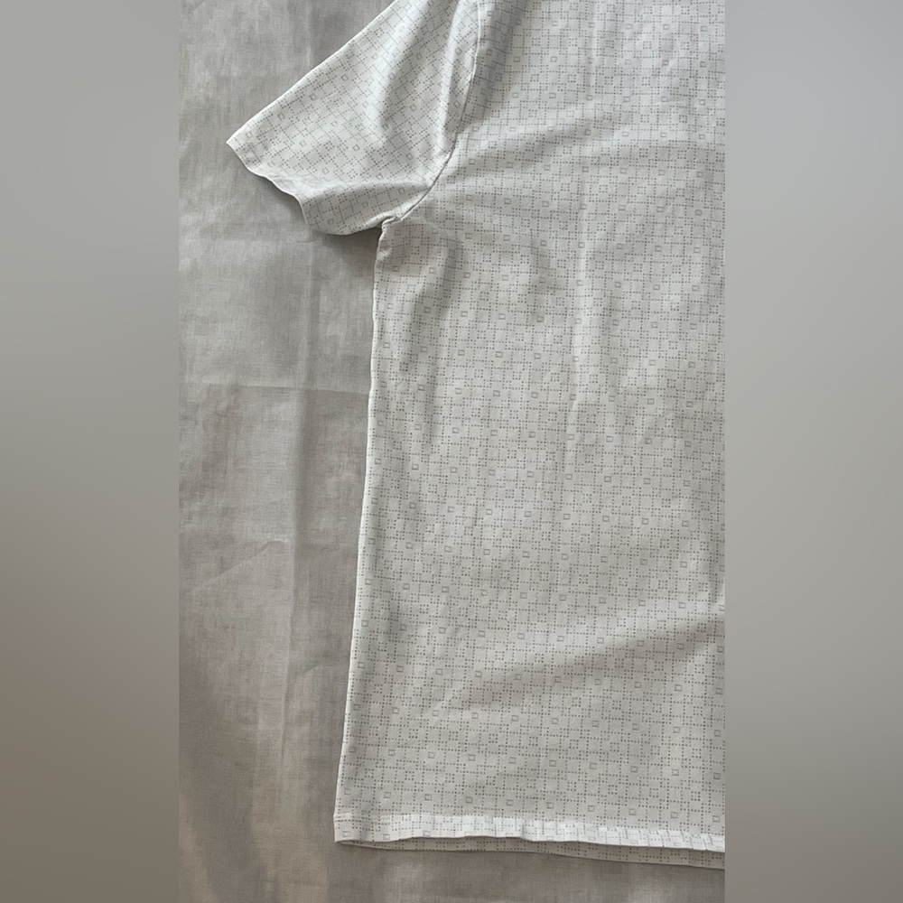 Express Patterned White Tee with Contrast Dark Gr… - image 7